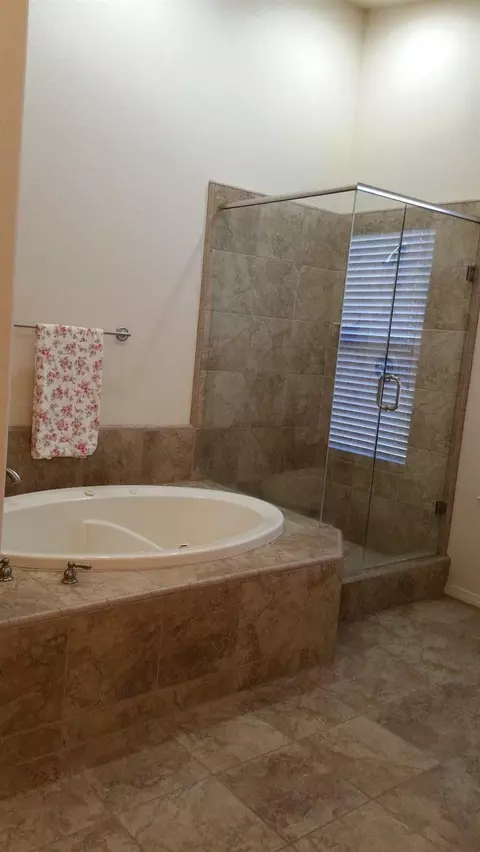 528 Stadium Rd, Madera, CA 93637 photo 7