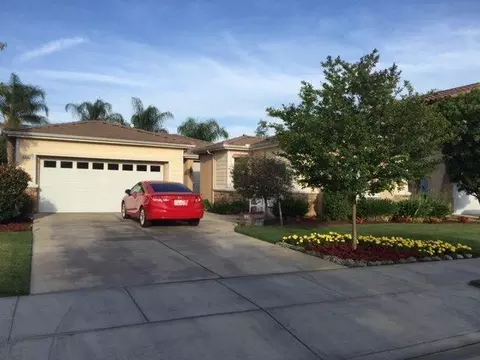 862 Dalton Ave, Sanger, CA 93657 photo 2