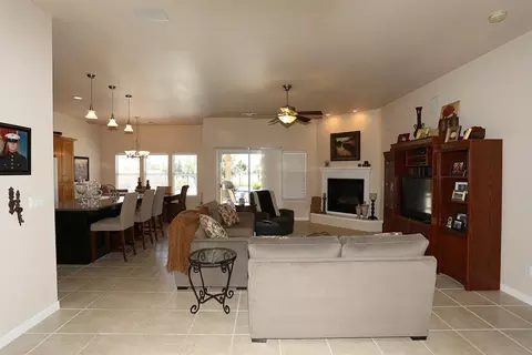 3155 Augusta St, Chowchilla, CA 93610 photo 10