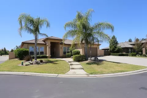 3155 Augusta St, Chowchilla, CA 93610 photo 1