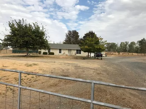16271 Mark Rd, Madera, CA 93636 photo 1