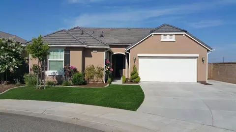 1489 N Dara Ave, Clovis, CA 93619 photo 1