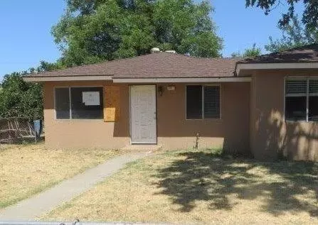 725 Washington Ave, Madera, CA 93638 photo 1