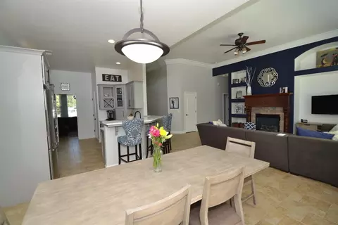 2700 Lincoln Ave, Clovis, CA 93611 photo 8