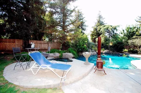 75 N Pierce Ave, Clovis, CA 93612 photo 7