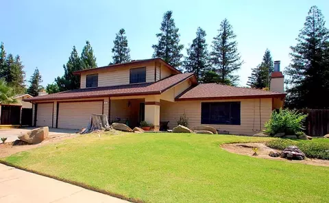 75 N Pierce Ave, Clovis, CA 93612 photo 2
