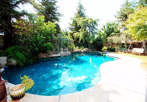 75 N Pierce Ave, Clovis, CA 93612 photo 3