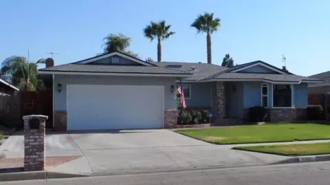 2801 E Warner Ave, Fresno, CA 93710 photo 1