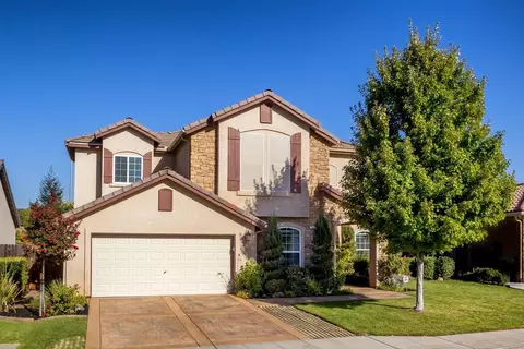 1977 Whiteash Ave, Clovis, CA 93619 photo 1