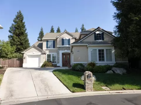 10384 E Lylewood Way, Clovis, CA 93619 photo 1