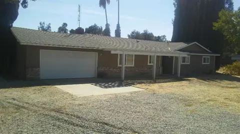 35384 John Albert Dr, Madera, CA 93636 photo 1