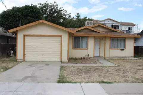 437 E Valley St, Coalinga, CA 93210 photo 1