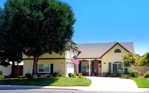 491 Burl Ave, Clovis, CA 93611 photo 1
