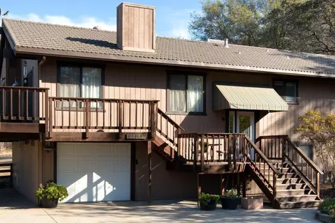27152 Twin Ponds Rd, Clovis, CA 93619 photo 1