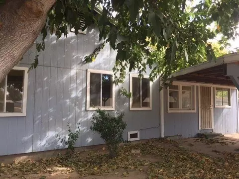 815 S G St, Madera, CA 93637 photo 1