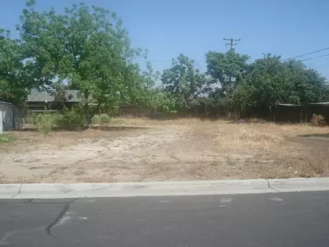 363 N Manila Ave, Clovis, CA 93612 photo 1