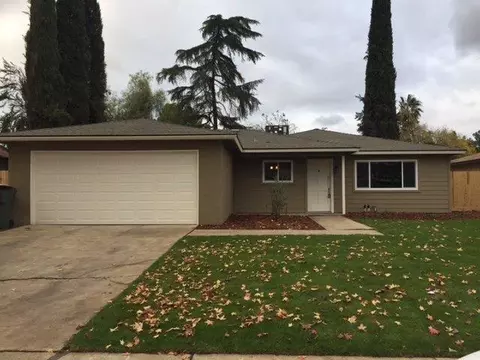 1617 Sussex Ave, Clovis, CA 93611 photo 1