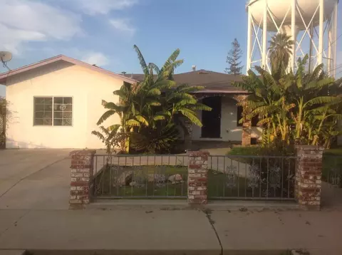 105 Riverside Dr, Madera, CA 93638 photo 1
