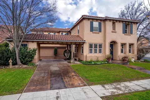 1842 Everglade Ave, Clovis, CA 93619 photo 1