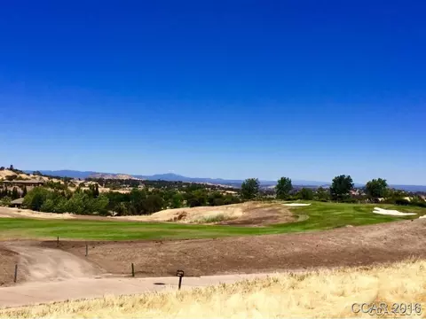 2079 Oak Creek Dr, Copperopolis, CA 95228 photo 1
