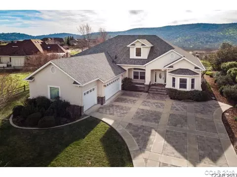 2100 Oak Creek Dr, Copperopolis, CA 95228 photo 1