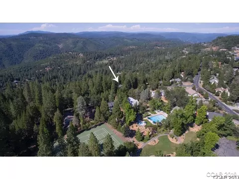 853 Larkspur, Murphys, CA 95247 photo 3