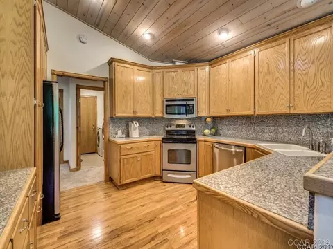 1050 Fairway Ct, Murphys, CA 95247 photo 2