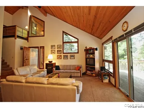 1625 Hillcrest Dr, Arnold, CA 95223 photo 3