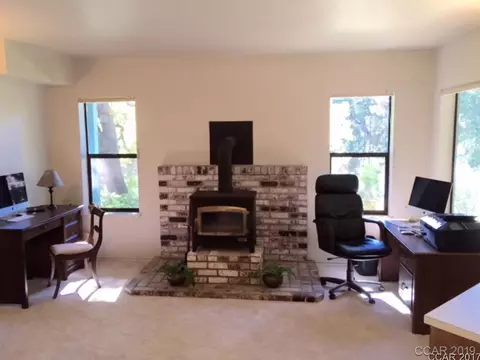 870 Dogwood Dr, Murphys, CA 95247 photo 8