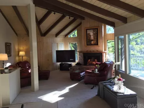 870 Dogwood Dr, Murphys, CA 95247 photo 2