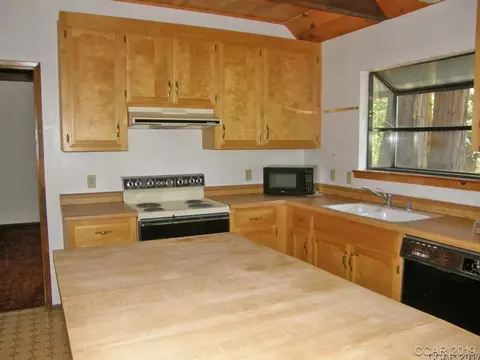 2581 Black Oak Dr, Arnold, CA 95223 photo 8
