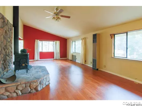 362 Greymare, Avery, CA 95224 photo 5