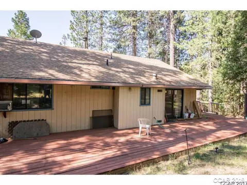 362 Greymare, Avery, CA 95224 photo 2
