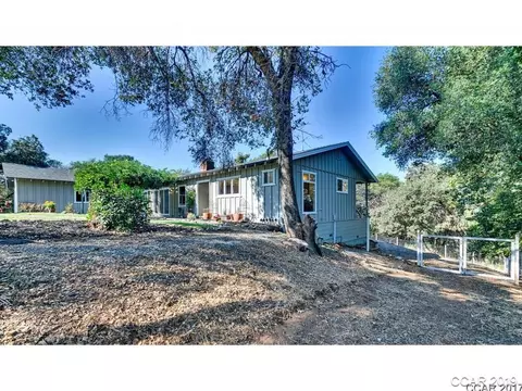 3753 Rolling Meadow Dr, Murphys, CA 95247 photo 2