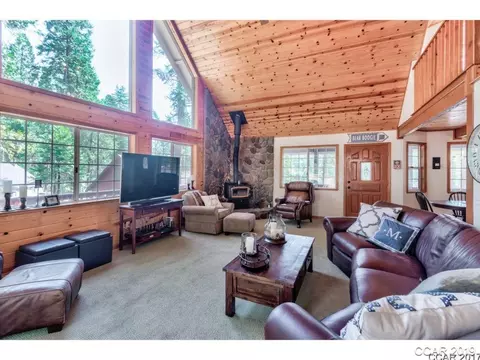 2039 Rainy Dr, Arnold, CA 95223 photo 5