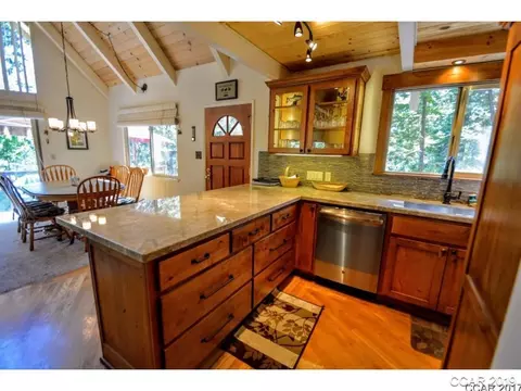 516 Dean Ct, Arnold, CA 95223 photo 9