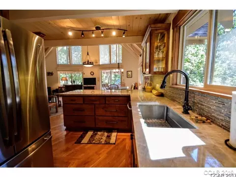 516 Dean Ct, Arnold, CA 95223 photo 4