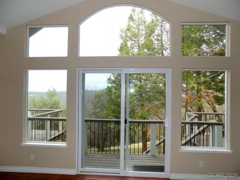 1033 Buckthorn Dr, Murphys, CA 95247 photo 4