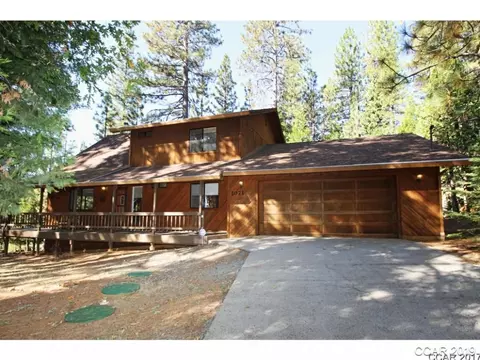 2071 Kit Carson Cir, Arnold, CA 95223 photo 1