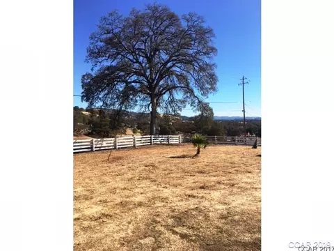 1016 Magers Rd, San Andreas, CA 95249 photo 2