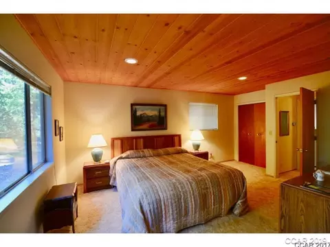 2075 Mitchell Dr, Arnold, CA 95223 photo 9