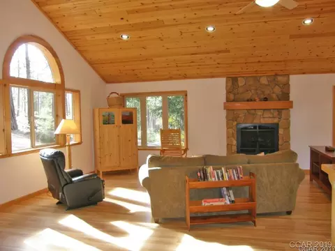 3088 Dalmatia Dr, Arnold, CA 95223 photo 6