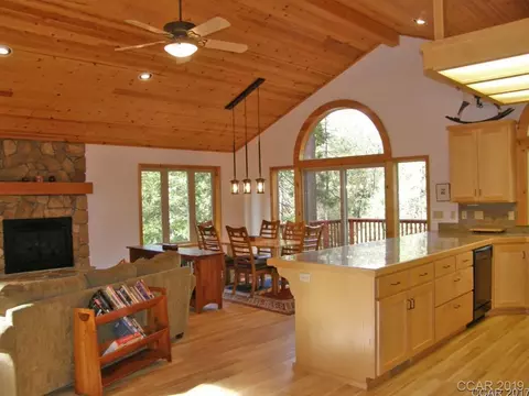 3088 Dalmatia Dr, Arnold, CA 95223 photo 9