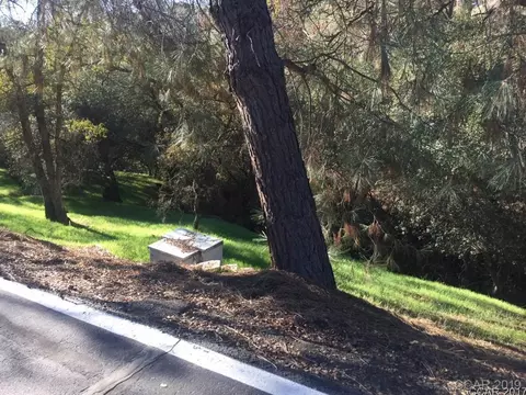 98 Poker Flat Rd, Copperopolis, CA 95228 photo 4