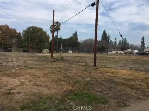 717 E Yosemite Ave, Madera, CA 93638 photo 4