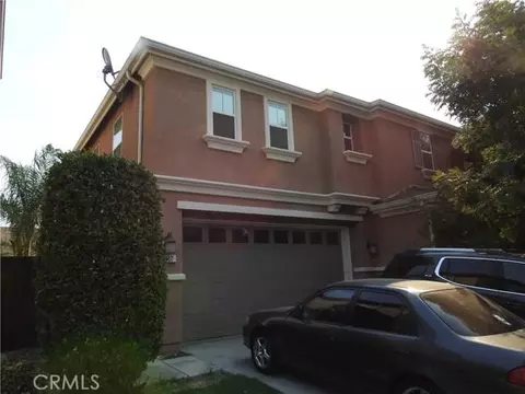 907 Papaya St, Madera, CA 93638 photo 1