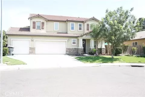 207 Bridge Way, Madera, CA 93638 photo 1