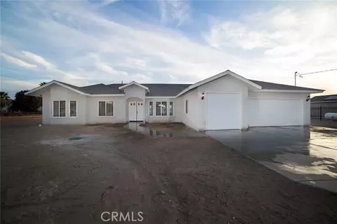 35760 John Albert Dr, Madera, CA 93636 photo 1
