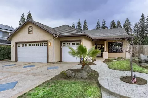 1637 Mckelvy Ave, Clovis, CA 93611 photo 1