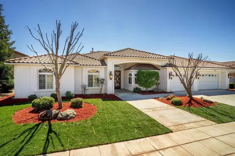 3210 Fairfield Way, Madera, CA 93637 photo 1
